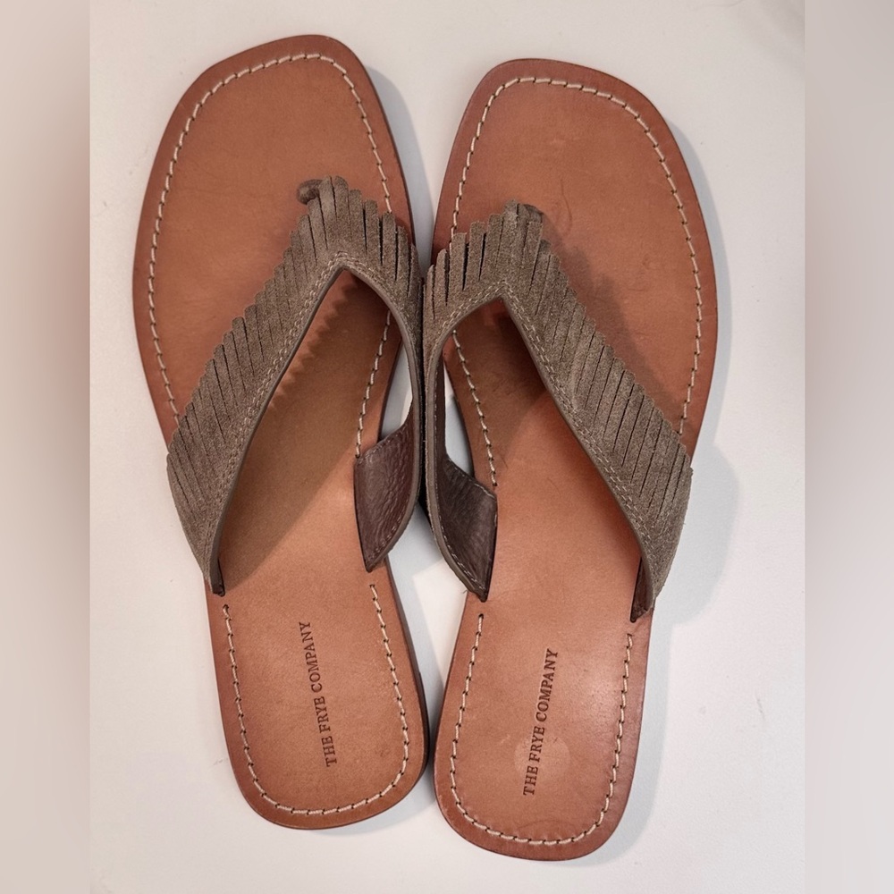 AVA by FRYE Company Fringe Sandal size 10
